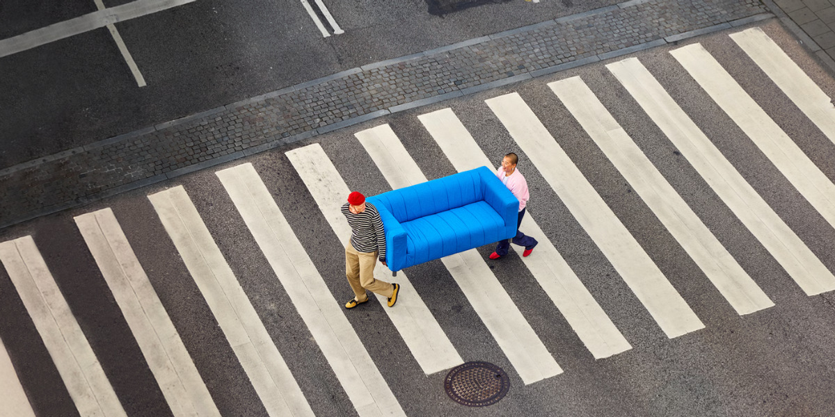 IKEA soffa på övergångsställe