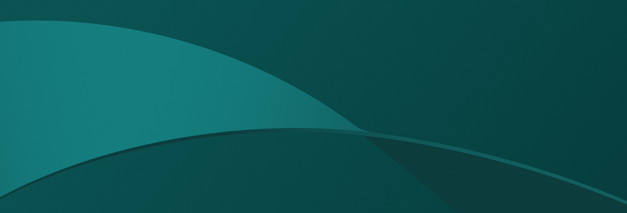 En närbild av en mobiltelefon med grön bakgrund.