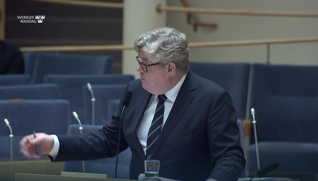 Gunnar Str&ouml;mmer i Riksdagens interpellationsdebatt