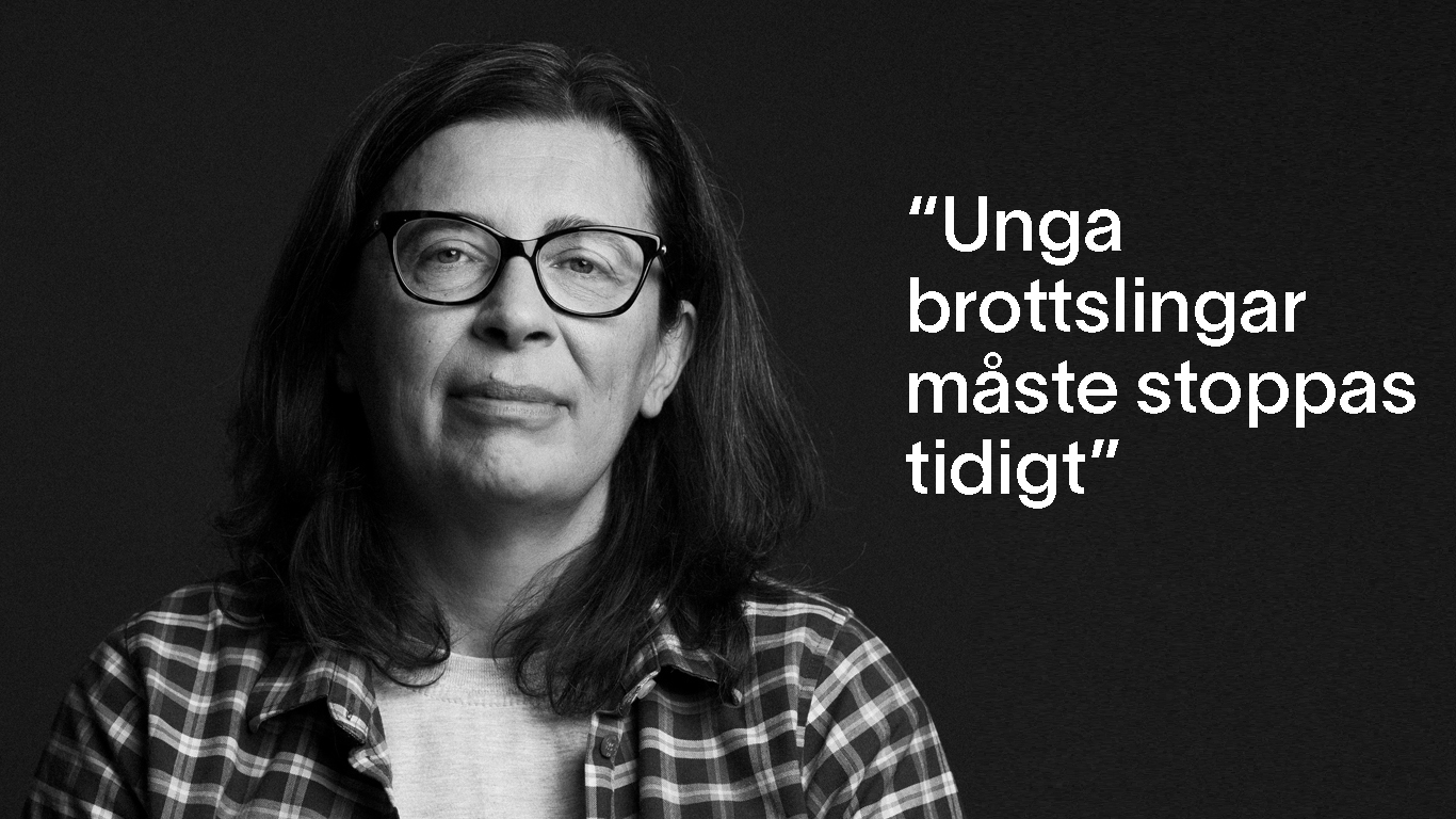 Marija Aleksov arbetar på ICA Södra station