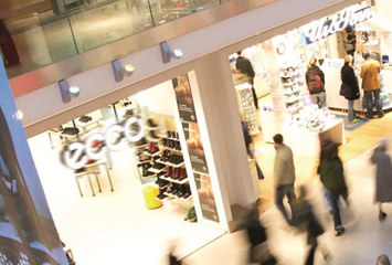 Fortsatt mörka utsikter i butikshandeln