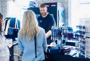 Butiksbrotten minskar från höga nivåer